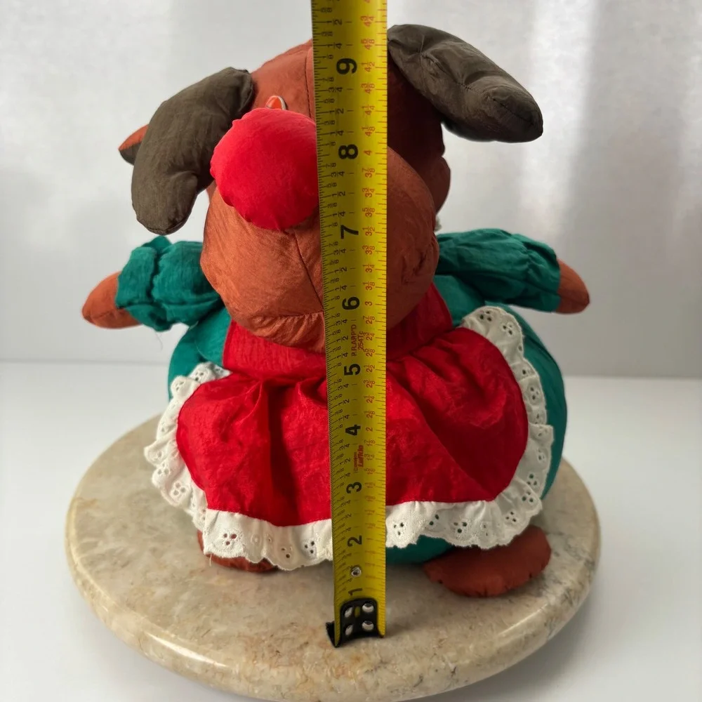 Vintage Reindeer Plush Basket Red Dress Green Apron Novelty Toy‎ Puffalump